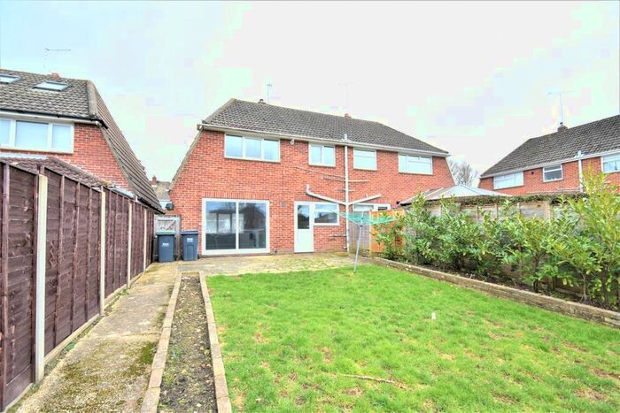 3 Bedroom Semi-Detached House To Rent In Milbeck Close, Waterlooville, PO8
