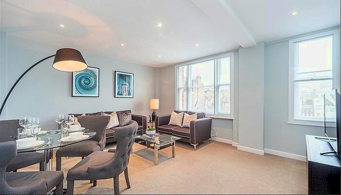2 Bedroom Flat To Rent In Waverton Street, Mayfair, London, W1J