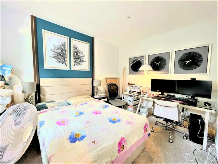3 Bedroom Town House To Rent In Ottley Drive, London, SE3