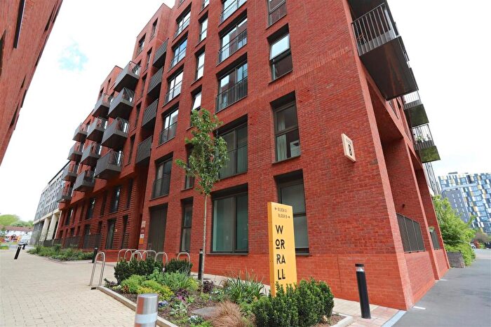 2 Bedroom Apartment To Rent In Worrall Street, Salford, M5