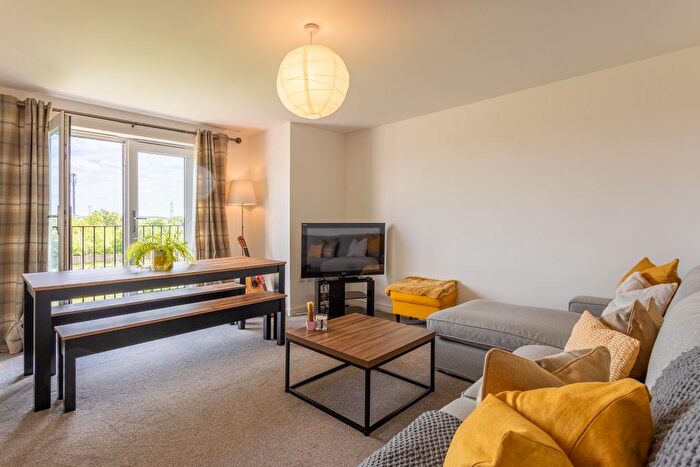 2 Bedroom Flat To Rent In O'donnel Road, Gilmerton, Edinburgh, EH17