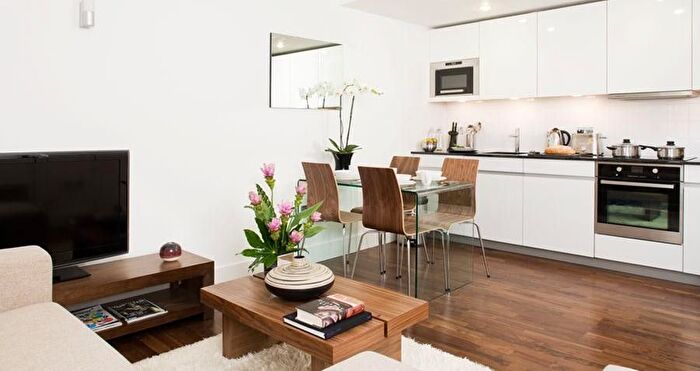 1 Bedroom Flat To Rent In Weymouth Street, London, W1W