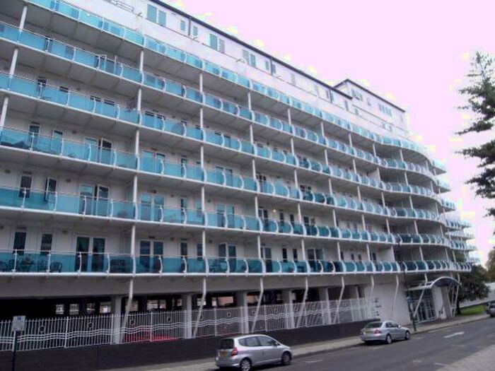 2 Bedroom Flat To Rent In Platinum House, Lyon Road, Harrow, HA1