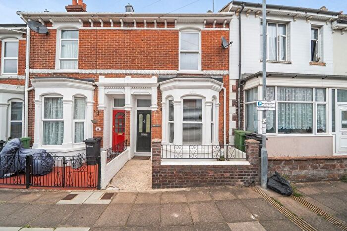 3 Bedroom Terraced House For Sale In Pitcroft Road, Portsmouth, PO2