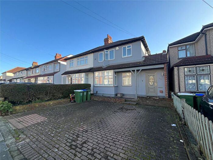3 Bedroom Semi Detached House To Rent In Hansol Road, Bexleyheath, DA6