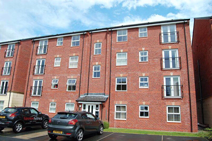 2 Bedroom Apartment To Rent In Lilac Gardens, Greater Manchester, BL3