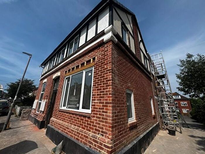 1 Bedroom Apartment To Rent In Cromwell Road, Pokesdown, Bournemouth, BH5