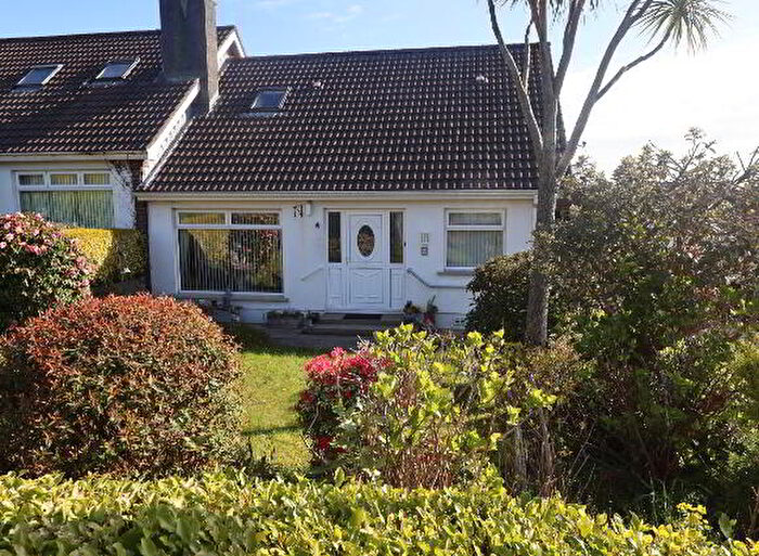 4 Bedroom Semi-detached Chalet Bungalows For Sale In Ardmoyle Park, Ballymena, BT44