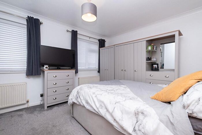 2 Bedroom End Of Terrace House For Sale In Lindridge Close, Herne Bay, CT6