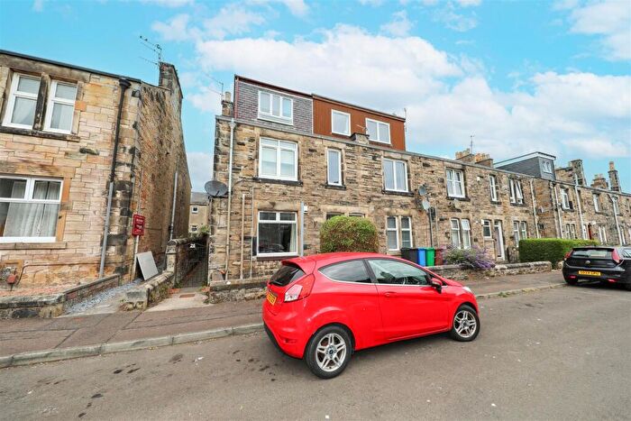 3 Bedroom Apartment For Sale In Nelson Street, Kirkcaldy, KY2