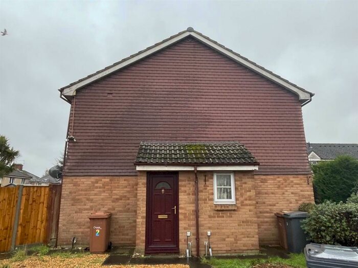 1 Bedroom House To Rent In Chapel River Close, Andover, SP10
