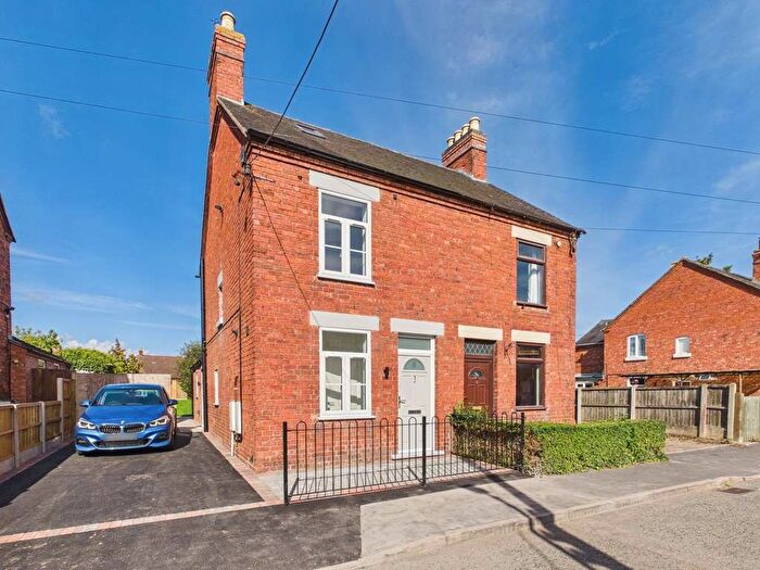 3 Bedroom Semi Detached House For Sale In Simons Road, Market Drayton, Shropshire, TF9