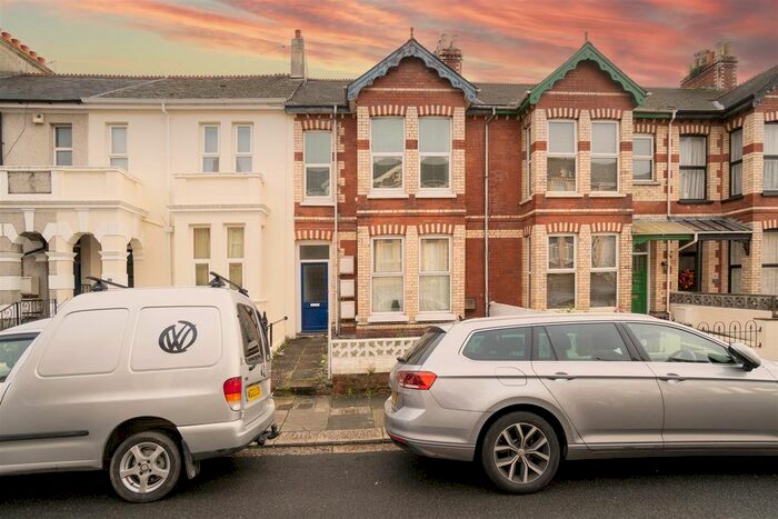 2 Bedroom Flat To Rent In Salisbury Road, Lipson, Plymouth PL4