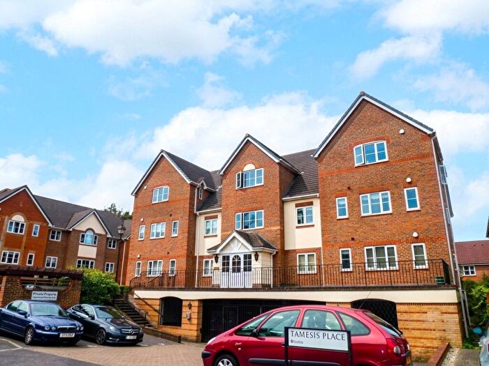 2 Bedroom Apartment To Rent In Tamesis Place, Patrick Road, Caversham, Berkshire, RG4