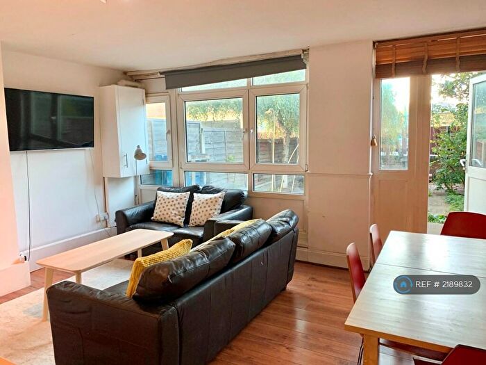 4 Bedroom Maisonette To Rent In Boyton Close, London, E1