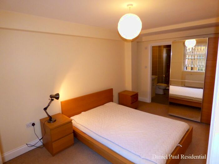 1 Bedroom Flat To Rent In North End Road, West Kensington W14