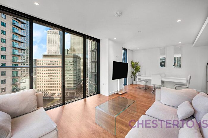 2 Bedroom Flat To Rent In Hampton Tower, Marsh Wall, E14