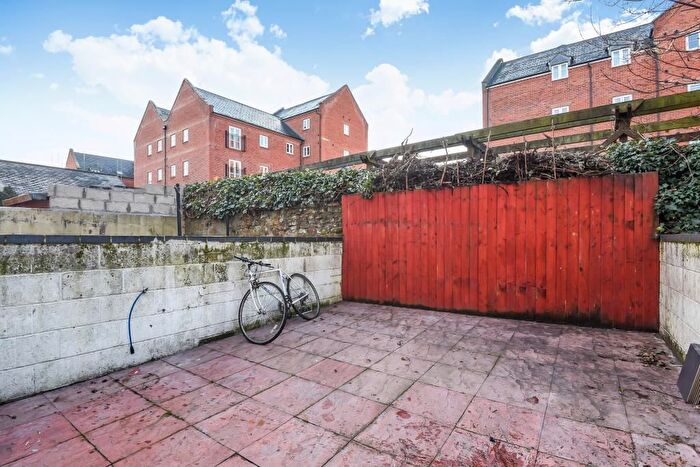 5 Bedroom Terraced House To Rent In Banbury, Oxfordshire, OX16