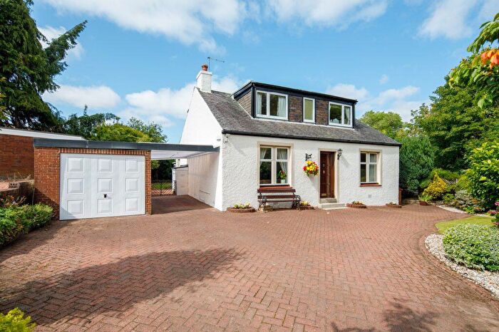 3 Bedroom Cottage For Sale In Shaw View Cottage, Newtonlea Avenue, Newton Mearns, G77