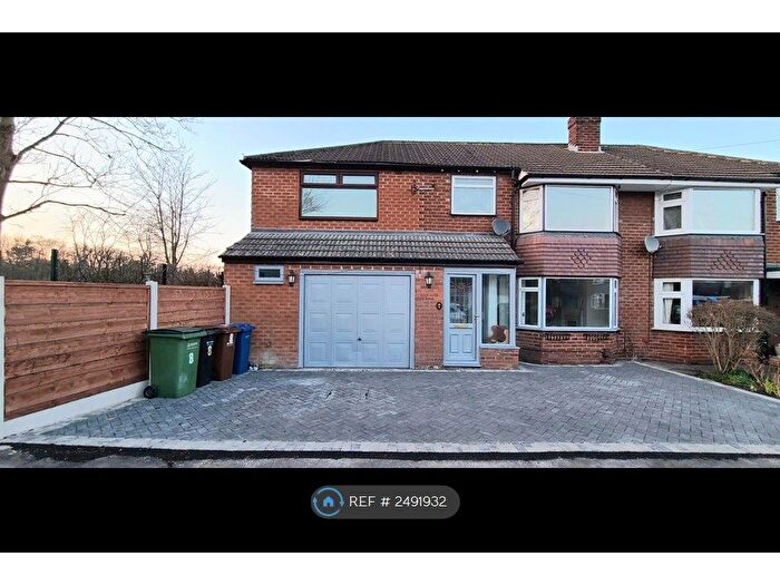 4 Bedroom Semi-Detached House To Rent In Rushside Road, Cheadle Hulme, Cheadle, SK8