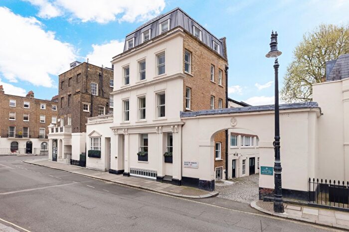 3 Bedroom Property To Rent In Chester Square, Belgravia, London, United Kingdom, SW1W