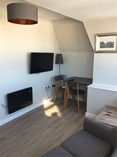 1 Bedroom Flat To Rent In The Tralee, - St Michaels Road, Bournemouth, BH2