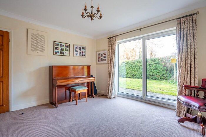 4 Bedroom Detached House For Sale In Murton Lane, Murton, York, YO19