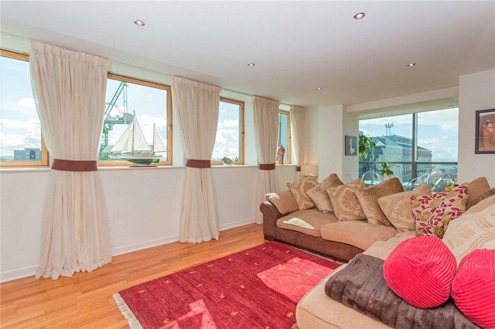 2 Bedroom Duplex To Rent In Bothwell Street, Glasgow, G2