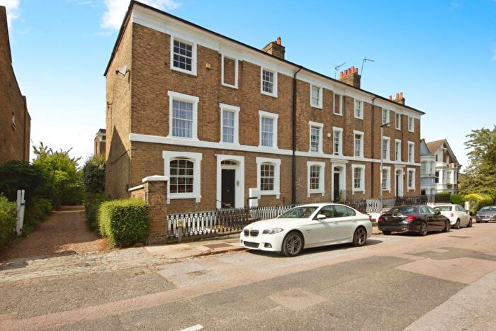 1 Bedroom Flat To Rent In Woodhill London, SE18