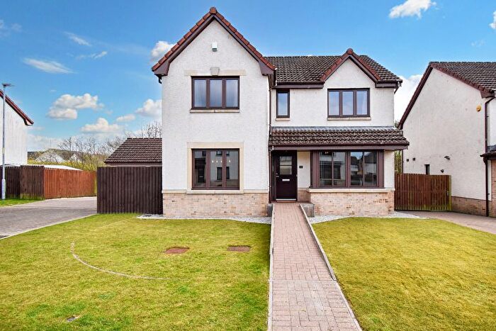 4 Bedroom Detached House For Sale In Robin Place, Cumbernauld, G68