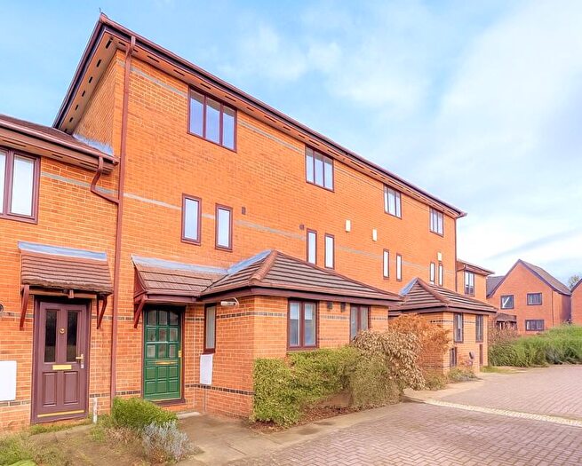 3 Bedroom Town House For Sale In Kirby Place, Oxford, OX4