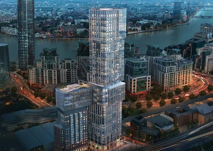 3 Bedroom Flat To Rent In Bondway, London, SW8