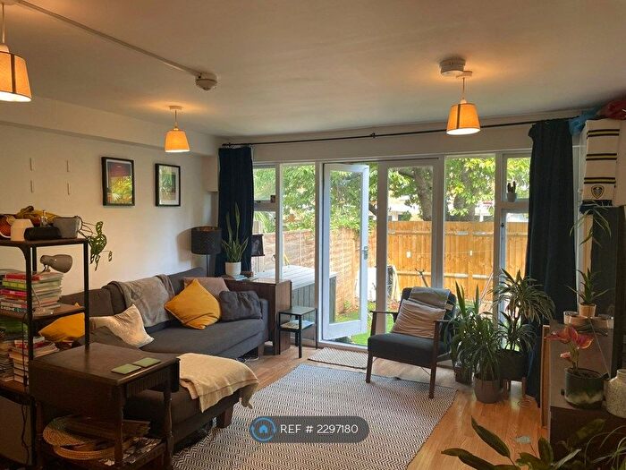 1 Bedroom Flat To Rent In Ridley Road, London, E8