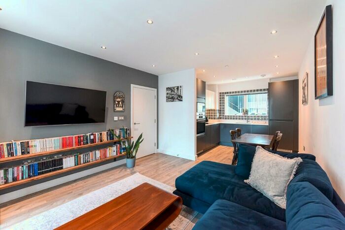 1 Bedroom Flat To Rent In Wyke Road, London, E3