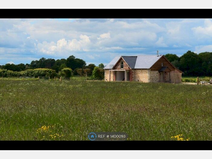 2 Bedroom Detached House To Rent In Radcot Road, Faringdon, SN7