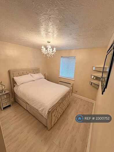 1 Bedroom Flat To Rent In Eton Way, Dartford, DA1