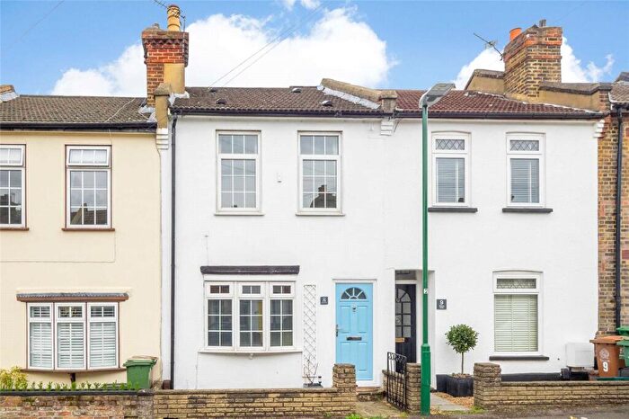 3 Bedroom Terraced House For Sale In Princes Street, Sutton, Surrey, SM1