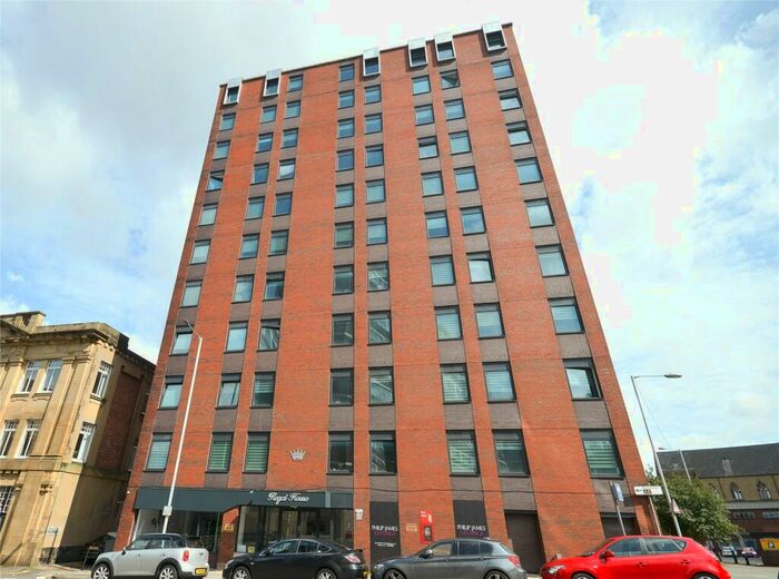 2 Bedroom Apartment To Rent In Regal House, Duke Street, Stockport, SK1