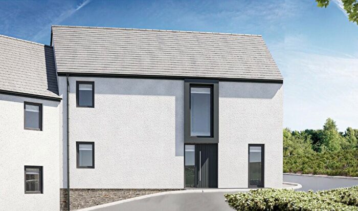 3 Bedroom Semi-Detached House For Sale In Monks Way, Holbeton, PL8