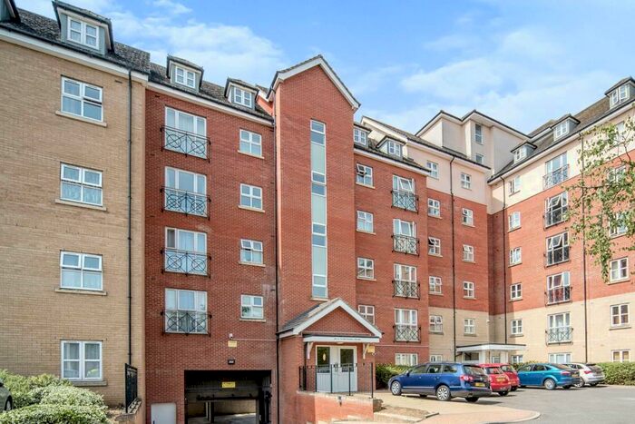 2 Bedroom Apartment To Rent In Britannia House, Palgrave Road, Bedford, MK42