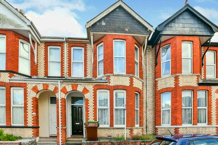 1 Bedroom Flat To Rent In Ladysmith Road, Plymouth, Devon, PL4