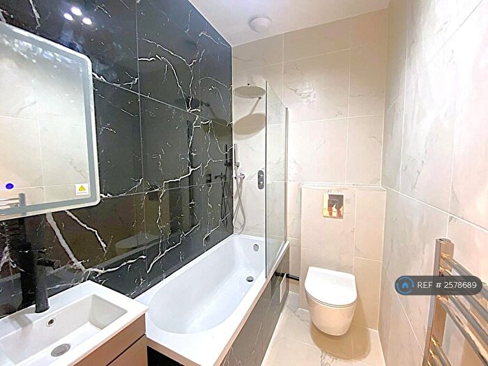 1 Bedroom Flat To Rent In High Street, London, E17