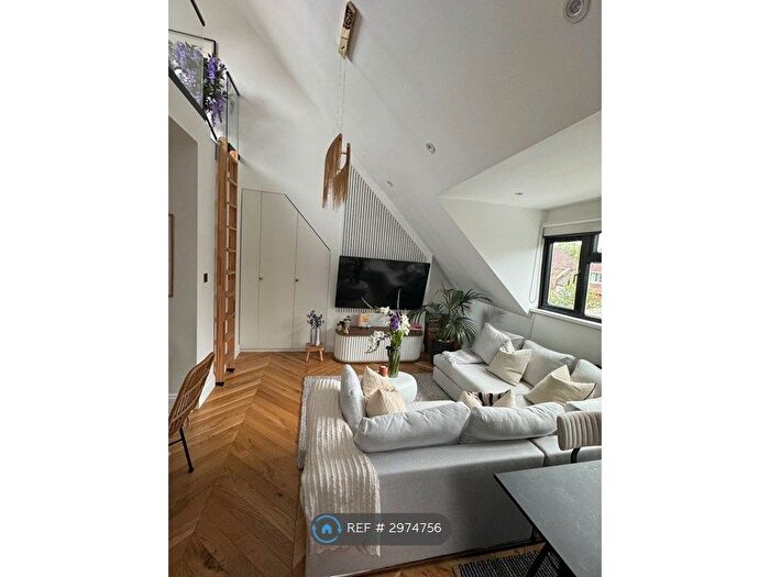 2 Bedroom Maisonette To Rent In Esmond Road, London, W4