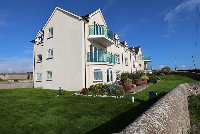 2 Bedroom Apartment For Sale In Little West, Southerndown, Vale Of Glamorgan, Opy, CF32