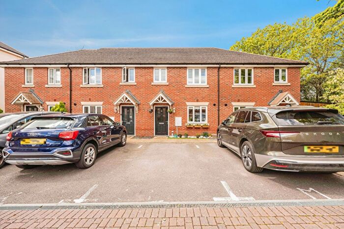 3 Bedroom Terraced House For Sale In Prospect Road, Southampton, City Of Southampton, SO19