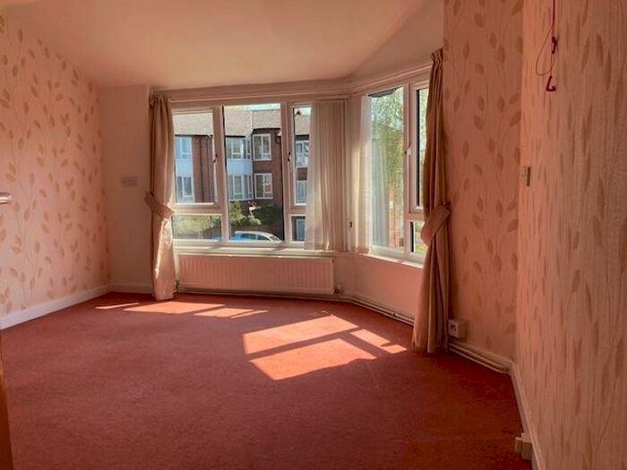 1 Bedroom Flat To Rent In Grasmere Court, Newcastle Upon Tyne, NE15