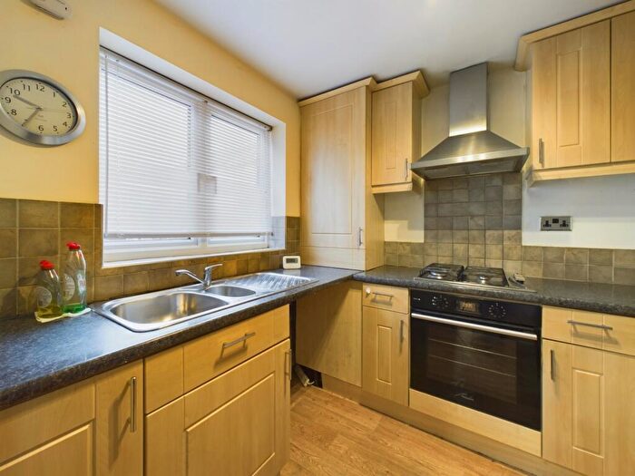 3 Bedroom Terraced House To Rent In Tintagel Court, Longthorpe, PE3