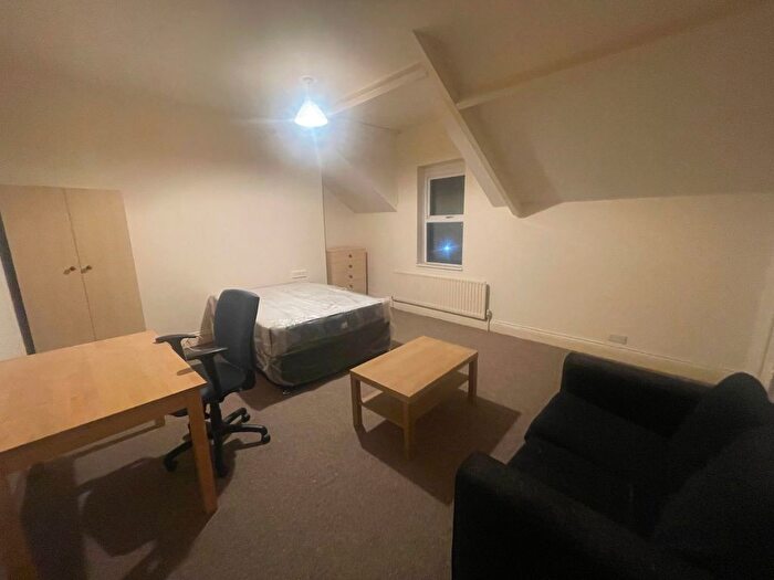 1 Bedroom Flat To Rent In Condercum Road, Newcastle Upon Tyne, NE4