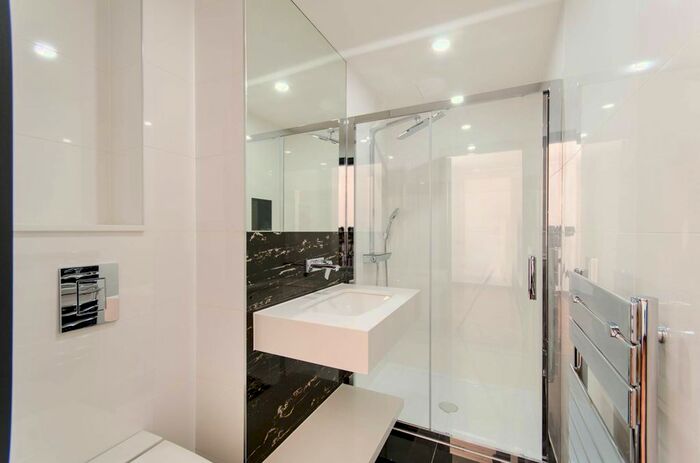 3 Bedroom Flat To Rent In West End Lane, Pinner, HA5