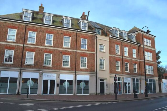 1 Bedroom Flat For Sale In High Street, Tonbridge, TN9